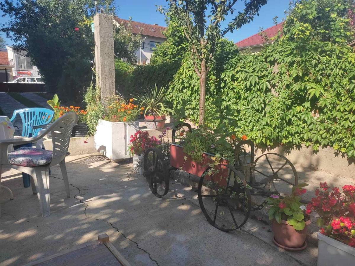 Apartman Hujic Apartamento Bihać Exterior foto